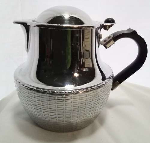 VINTAGE WIKKA WARE SWAN ALUMINUM HOT WATER COFFEE/TEAPOT
