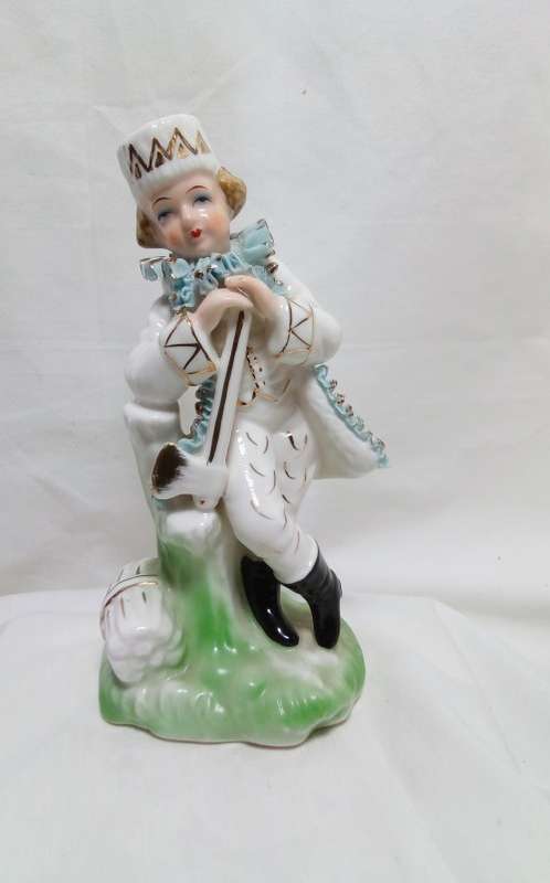 Vintage Lamode lady figurine