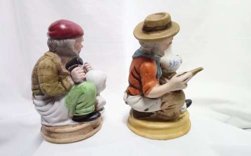 Two pretty Vintage figurines - Painter and Sculptor