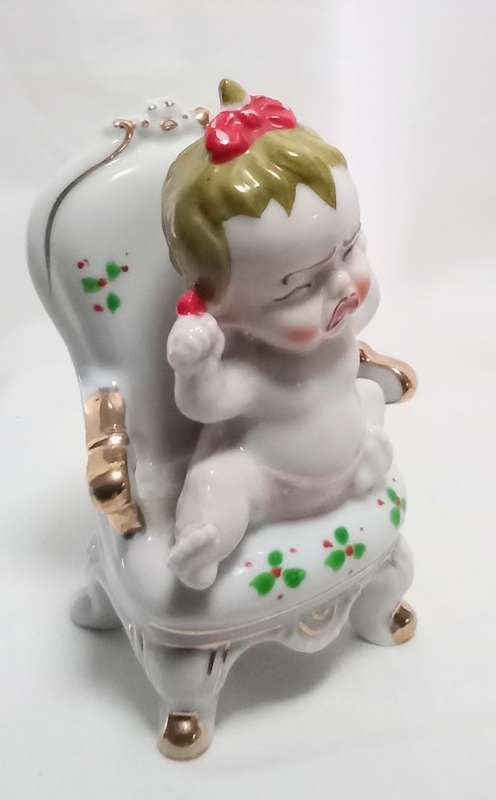 Most beautiful vintage brat! Crying baby on chair figurine