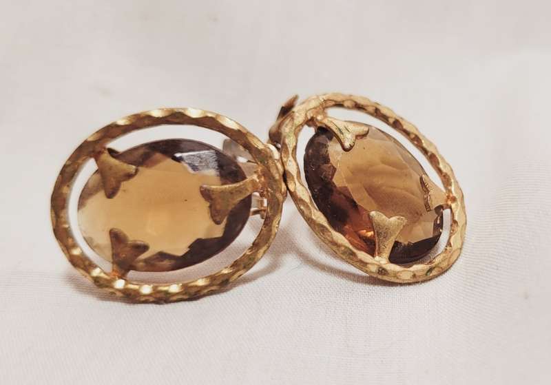 Pretty Vintage earrings