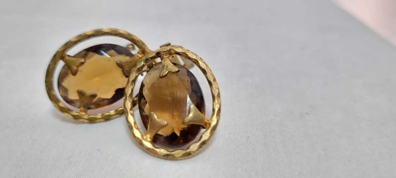 Pretty Vintage earrings