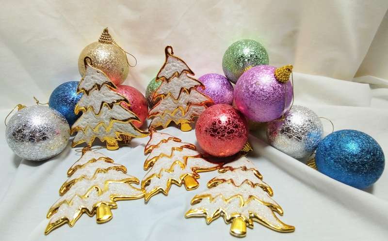 Christmas Lot 7