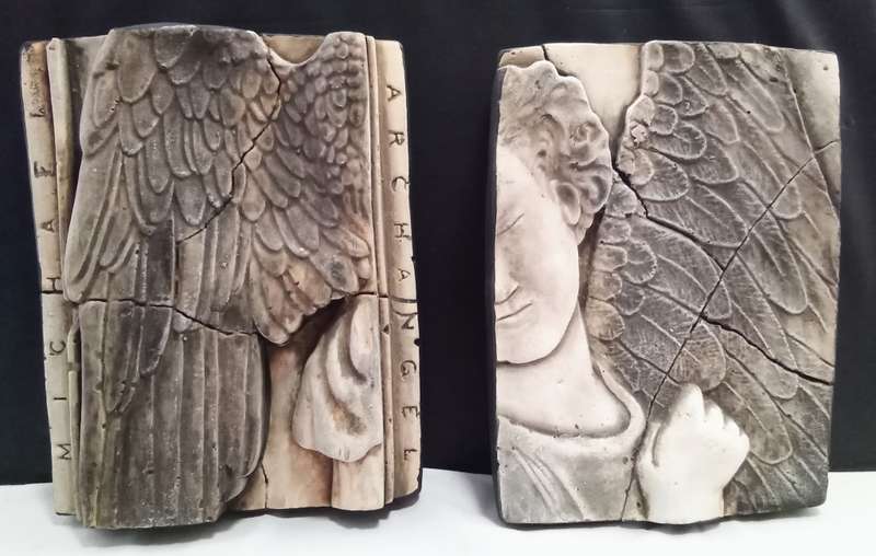 Two beautiful Disenyo 3 dimensional wall tiles
