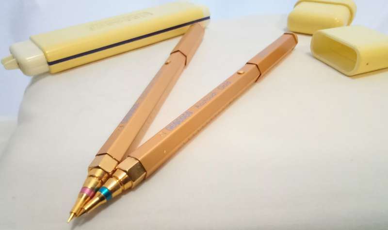 GENESEN ACUTOUCH GOLD ACCU PENS