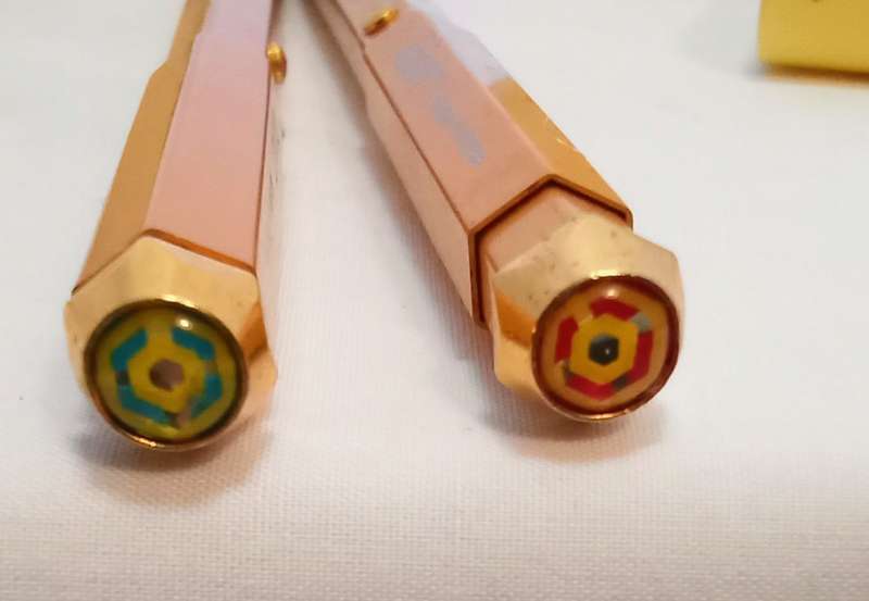 GENESEN ACUTOUCH GOLD ACCU PENS