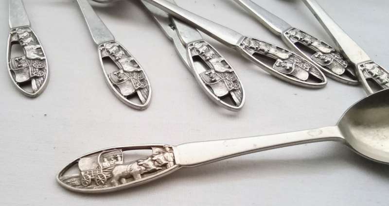 6 each - Vintage nickel silver great trek commemorative teaspoons and cake forks