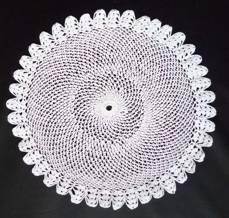 Beautiful Crocheted doily - about 24cms across