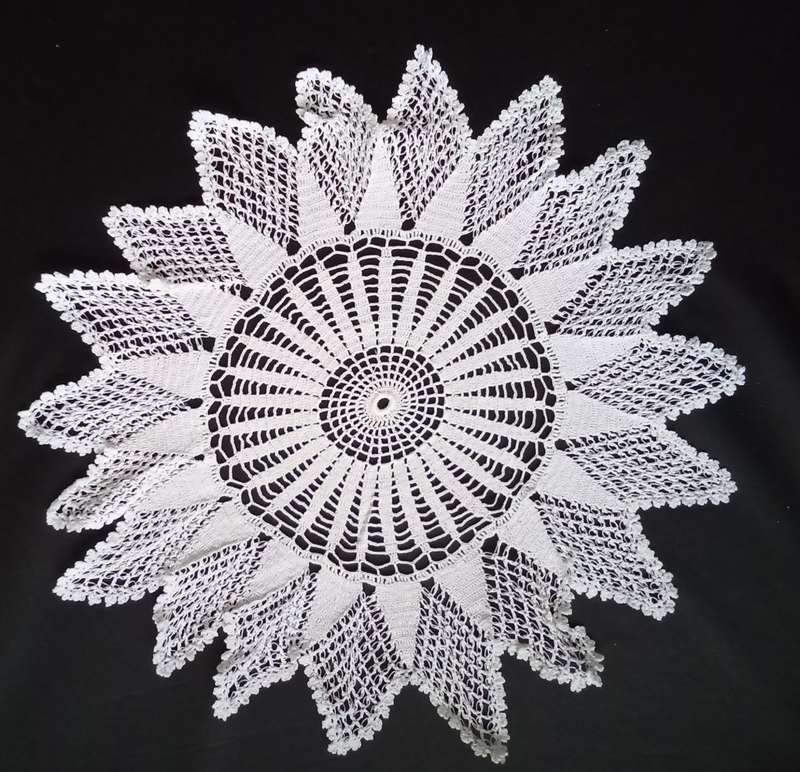 Pretty Crocheted doily - about 28cms across