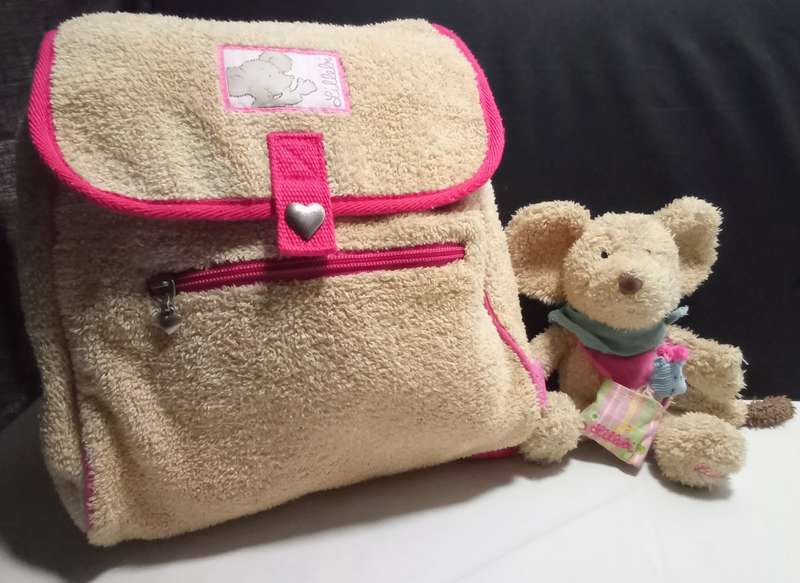 Nici Steinbeck Lillebi Backpack and little mouse with bag