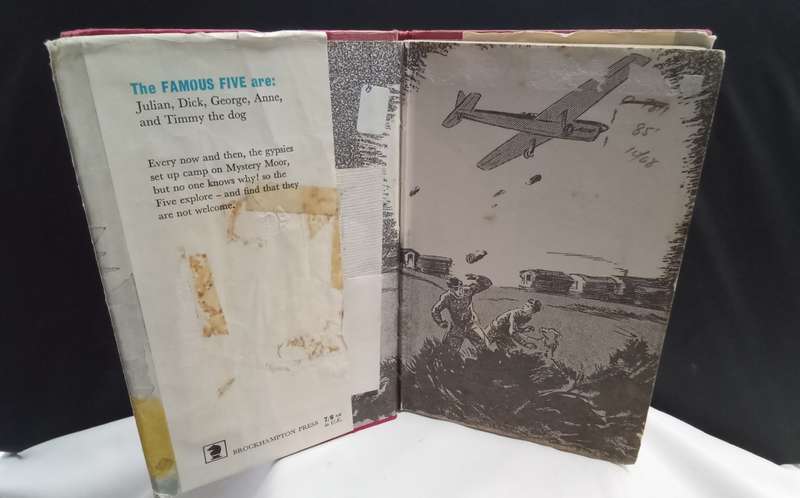 Five go to mystery moor - Enid Blyton 1967 edition