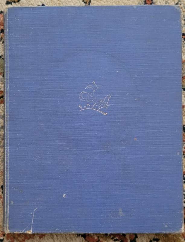 Floristry and Flower Arranging  by  JOY FLEMING 1950