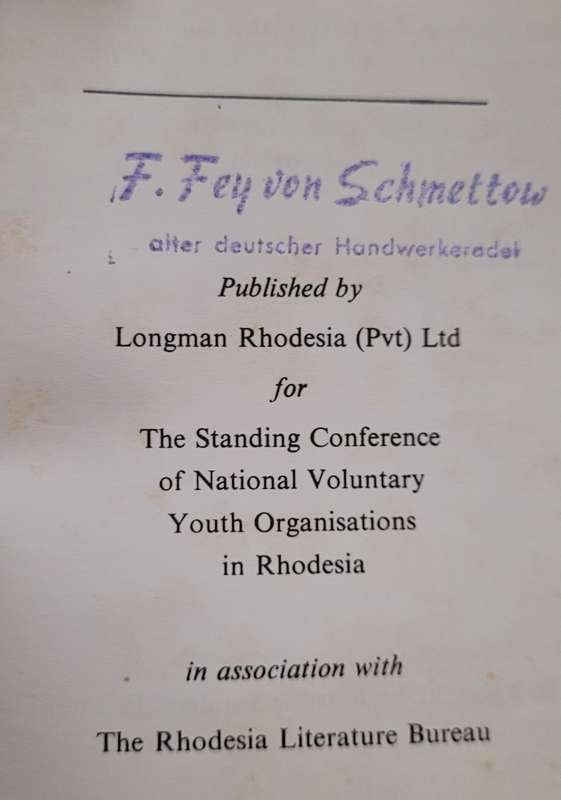 THE BUNDU  BOOK OF TREES FLOWERS AND GRASSES - GL Guy 1972