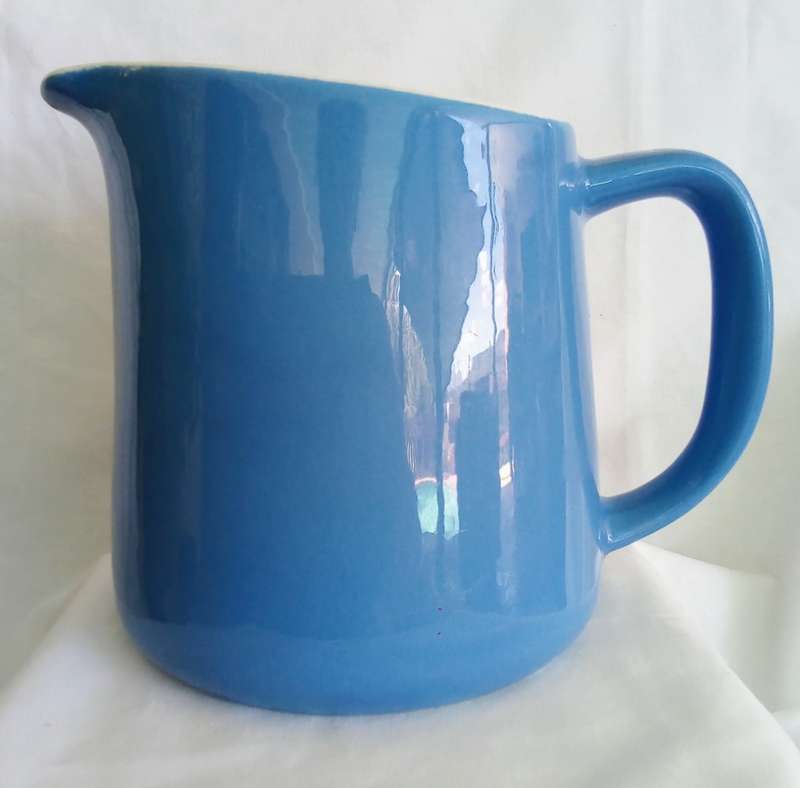 Arabia (Finland) milk-jug - Design, Kaj Franck. 1960`s