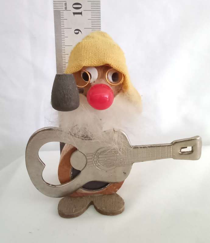 Kurt S. Adler Wooden Bobble Head `Nodder` magnetic with bottle opener