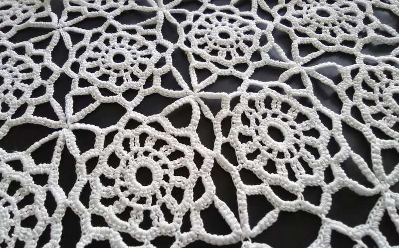 Stunning large crocheted white runner/doily