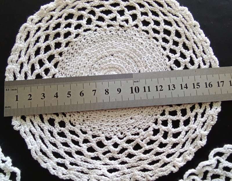 Lot of Four lovely vintage doilies