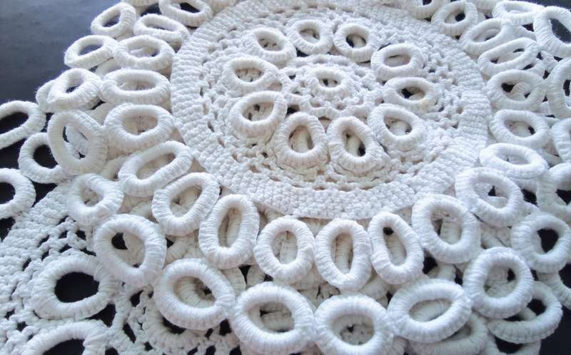 Lot of three lovely vintage doilies 23cms across