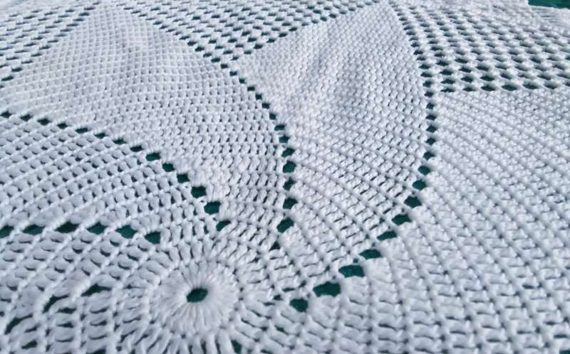 Vintage Large Doily/Tablecloth - 60cm Across