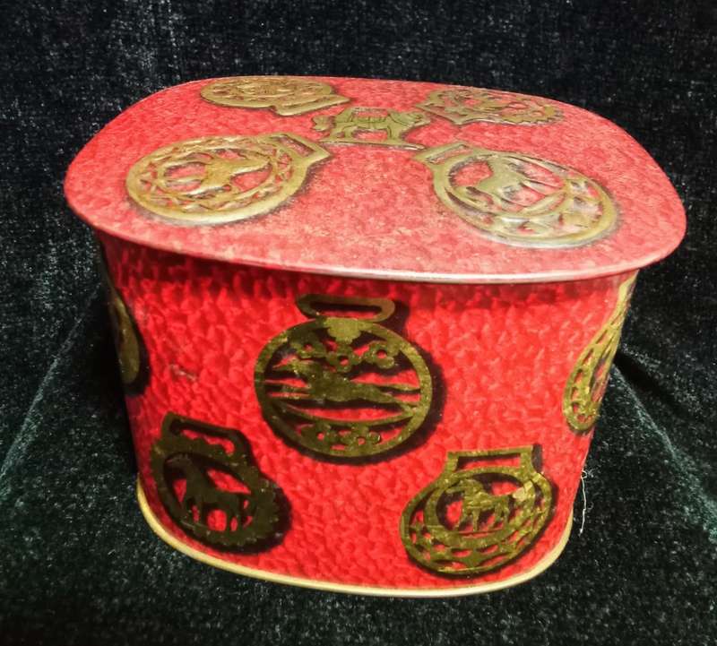 Lovely vintage red tin