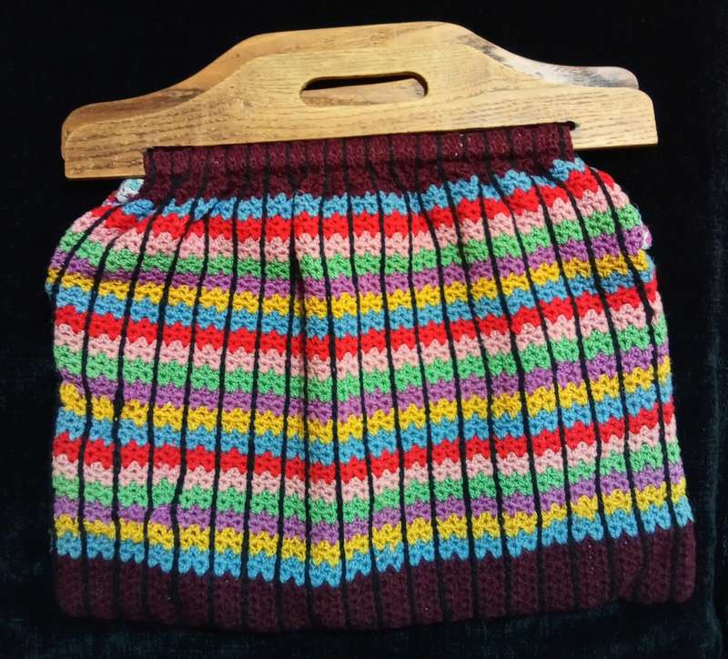 Stunning vintage crocheted handbag