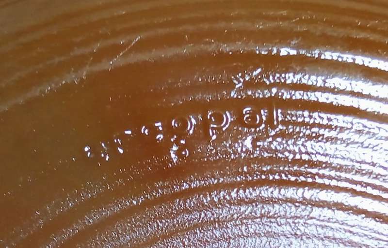 Stunning Vintage Arcopal Volcan Rustique glass Casserole