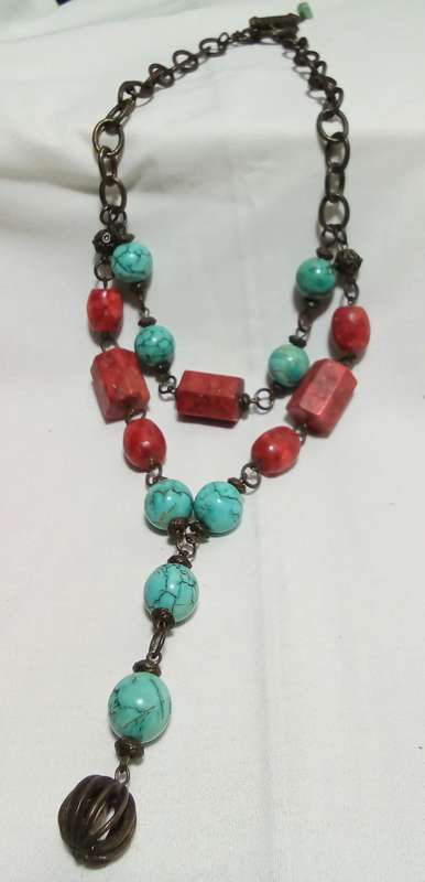 Lovely Vintage Turquoise and coral Beaded Necklace