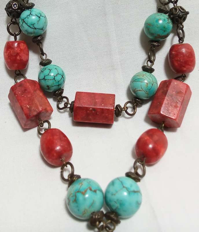 Lovely Vintage Turquoise and coral Beaded Necklace