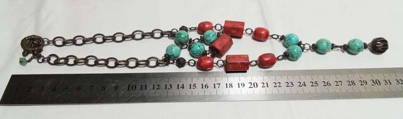 Lovely Vintage Turquoise and coral Beaded Necklace
