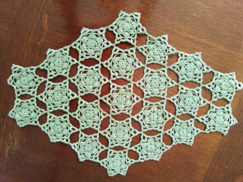 Lovely vintage green crocheted doily