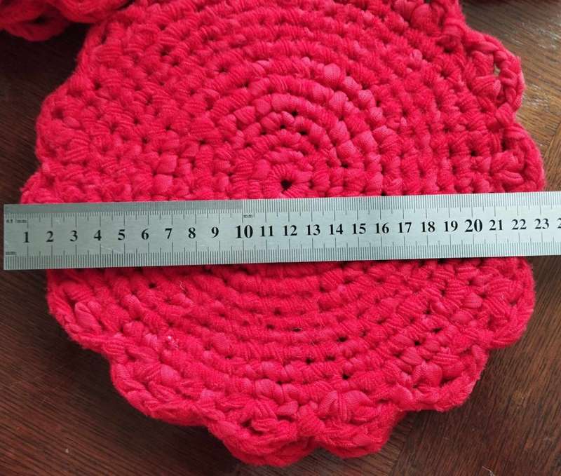 15 Charming vintage bright red crocheted placemats