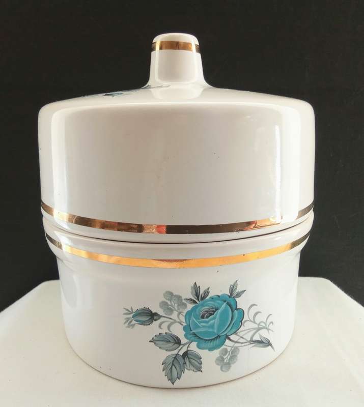 Gorgeous! Vintage Bell Ware - South African Porcelain - Lipstick holder