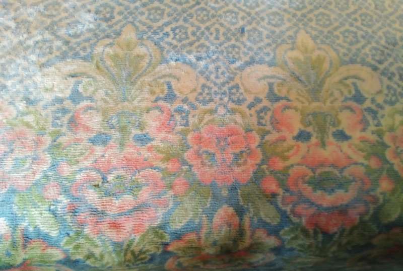 Stunning vintage Italian wedding throw