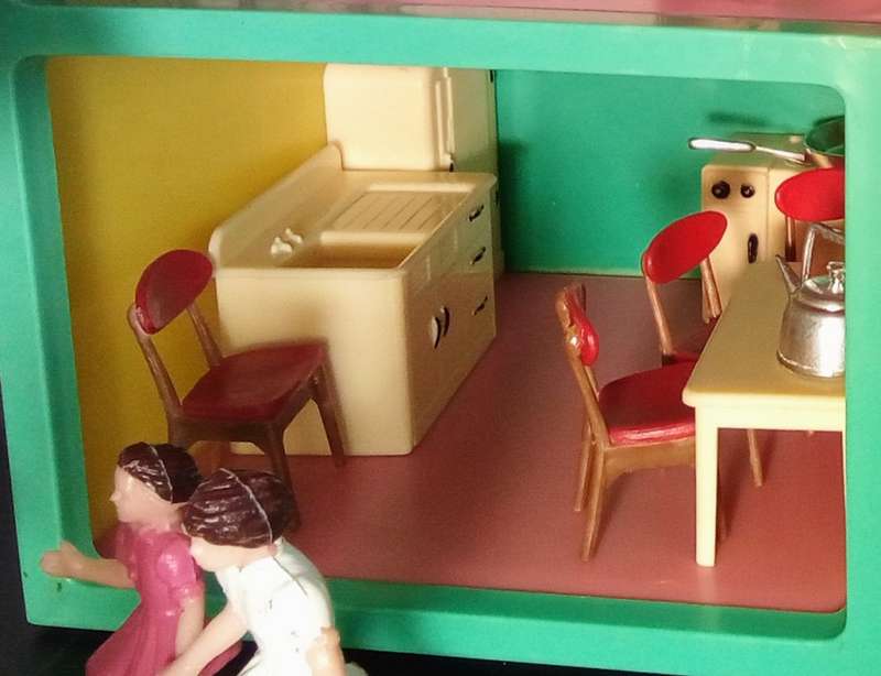 VINTAGE 1950`s BLUE BOX DOLL`S HOUSE Including FURNITURE AND FIGURES!!