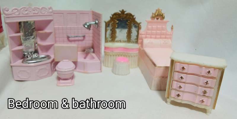 VINTAGE 1950`s BLUE BOX DOLL`S HOUSE Including FURNITURE AND FIGURES!!