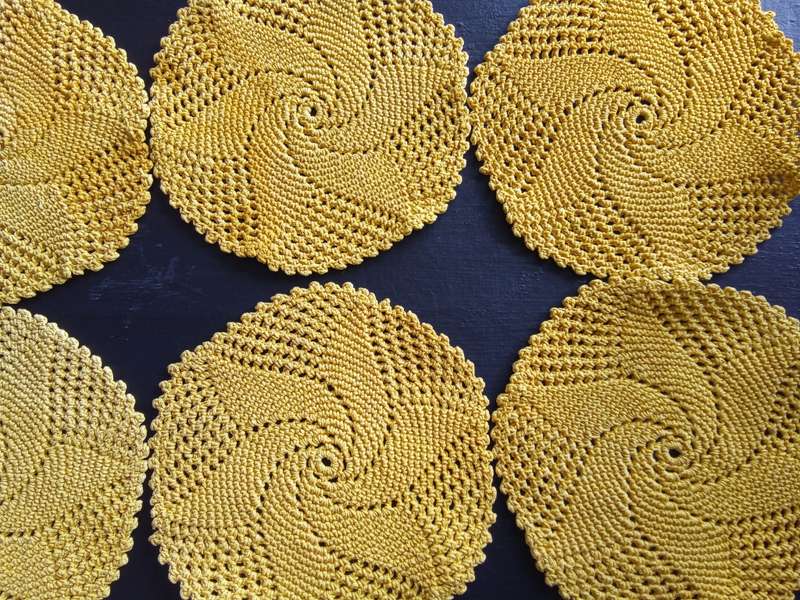 Six bright yellow vintage crocheted doilies/placemats - 18cms