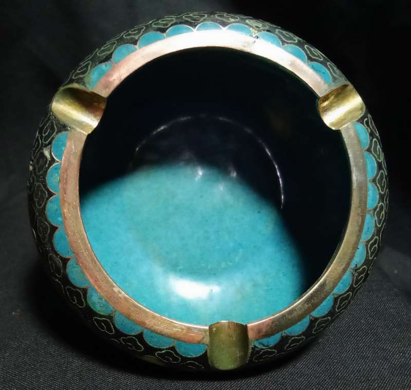 Vintage Cloisonne ashtray Enamel Floral Design