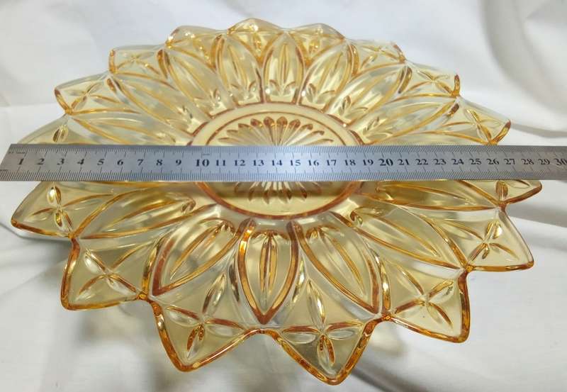 Lovely 1960`s `Federal glass` plate - perfect condition
