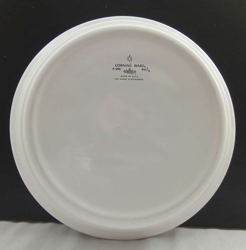Lovely Corning ware blue cornflower pie plate