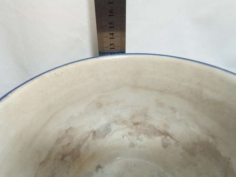 Antique hand painted (believed to be Delft) bowl