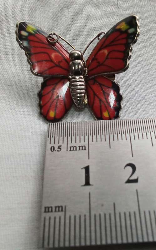 Beautiful little Vintage 1970s Enameled Butterfly Brooch