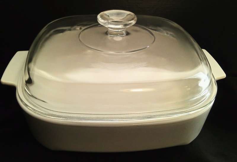 CorningWare MW-A-10 Microwave Browning Dish with Lid