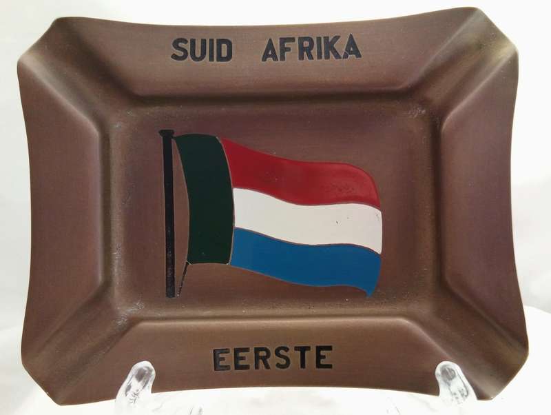 Presumed antique brass ashtray with the fourcolour flag