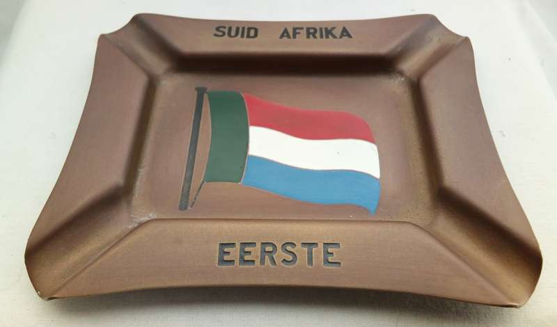 Presumed antique brass ashtray with the fourcolour flag