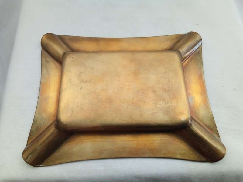 Presumed antique brass ashtray with the fourcolour flag