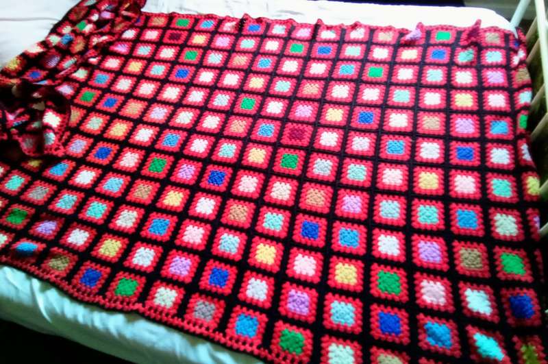Stunning vintage hand crocheted blanket (About 120x260cms)