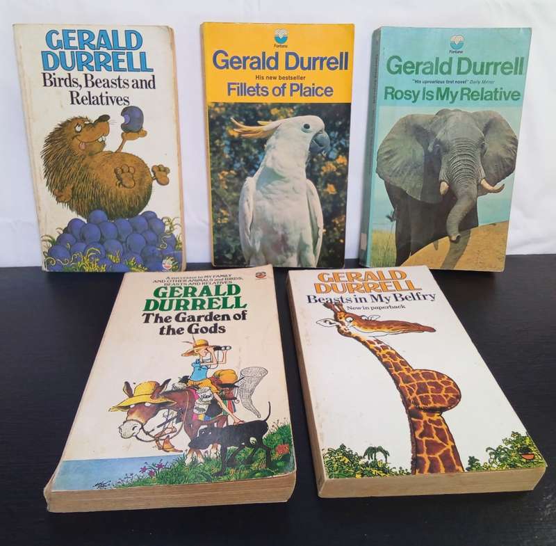 FIVE Gerald Durrell paperbacks published by Fontana