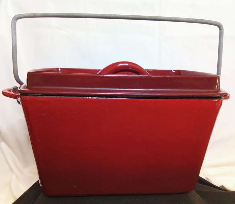 Lks Bread Pot Red Enamel