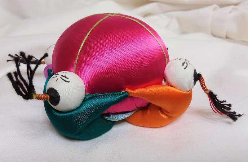 Chinese Vintage pink Round Pin Cushion - unused