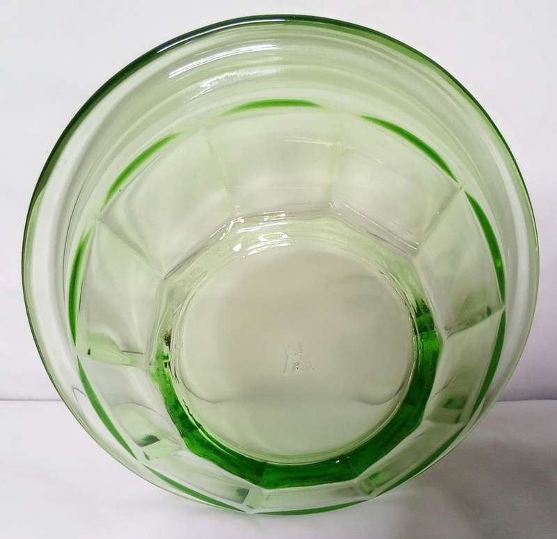 Vintage Hazel Atlas Rest-Well Mixing Bowl Green uranium glass C. 1929